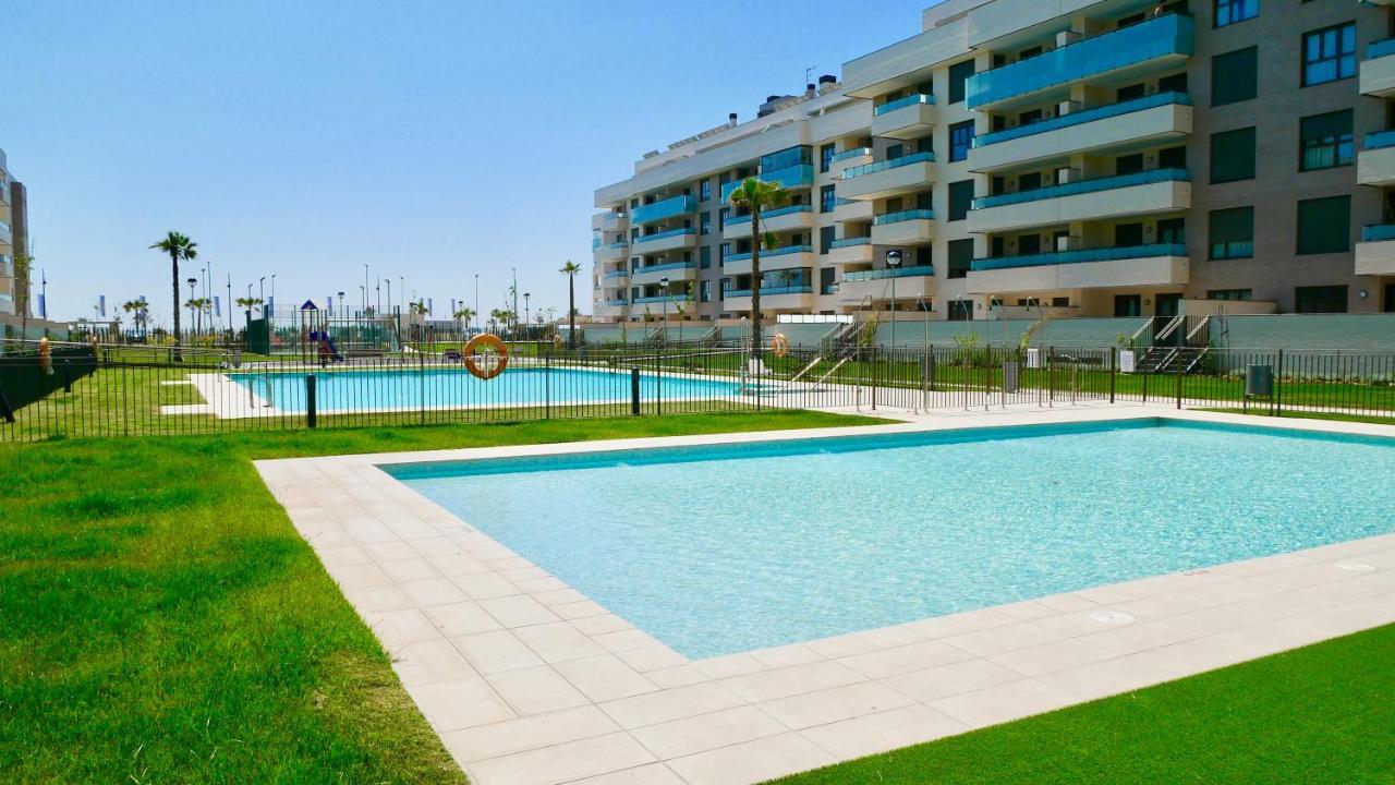 Playa Los Alamos, Descanso Y Ocio En Torremolinos Zewnętrze zdjęcie