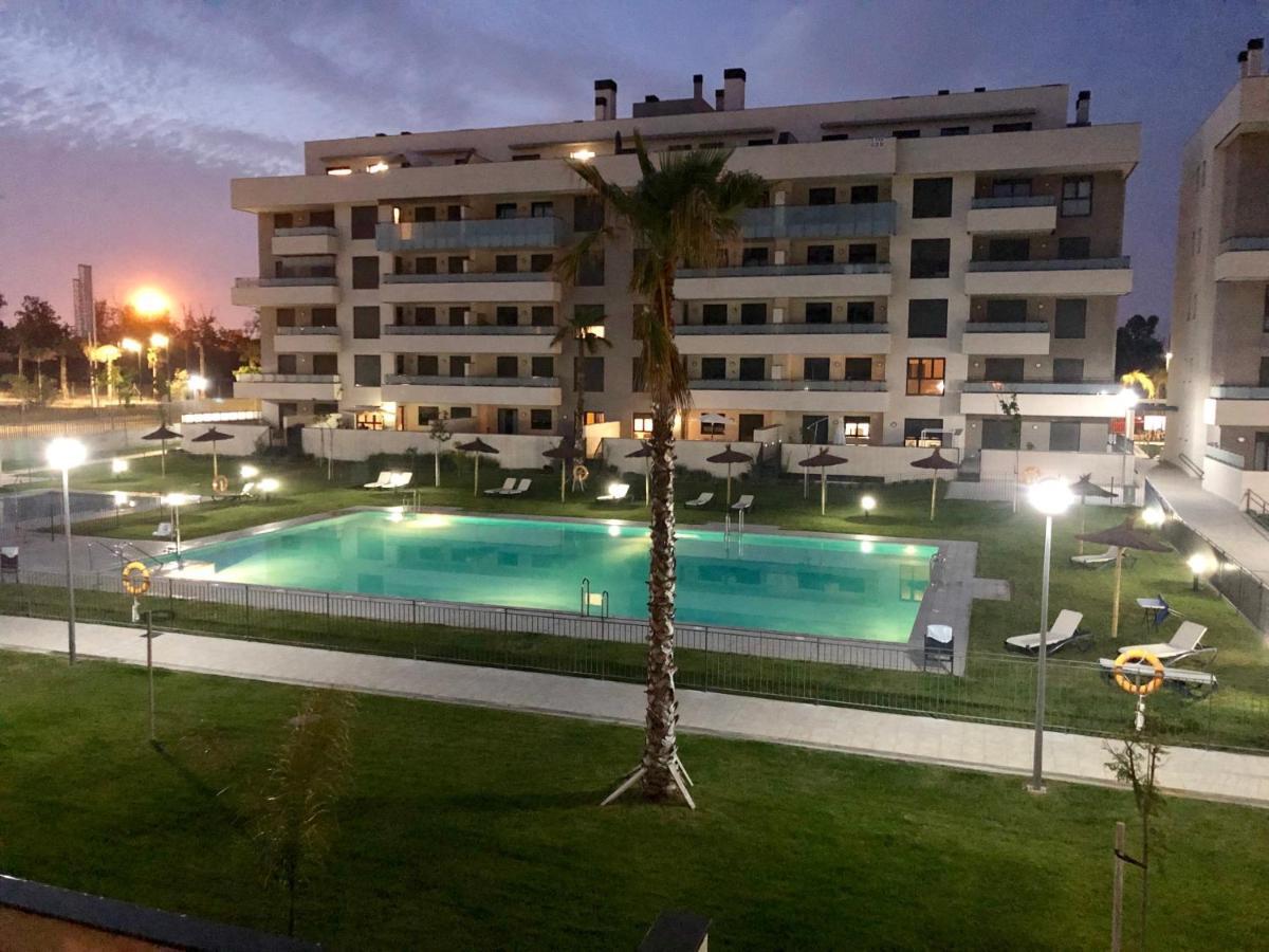 Playa Los Alamos, Descanso Y Ocio En Torremolinos Zewnętrze zdjęcie